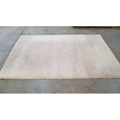 597 - Large Cream Colour Deep Pile Carpet / Rug, (Approx. 300 x 200cm)