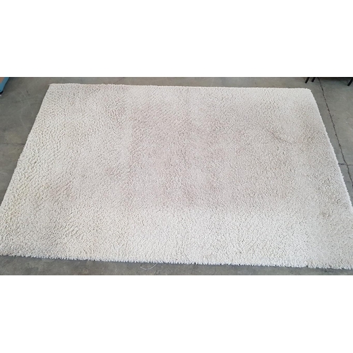 597 - Large Cream Colour Deep Pile Carpet / Rug, (Approx. 300 x 200cm)