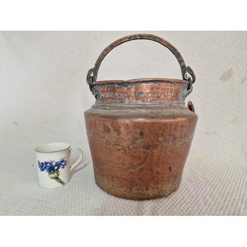 630 - Antique Copper Pot, Hand Beaten with Carrying Handle, (Approx. Ø: 27cm, H: 26cm)