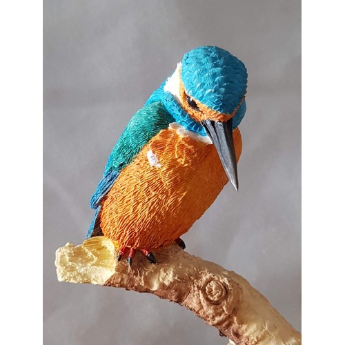 648 - Kingfisher & Young Bird Ornament by Russell Willis, #484415 on Wooden Base, (Approx. 14.5 x 14.5cm)