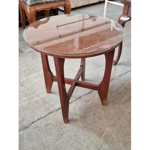 655 - Vintage Wooden Round Side Table with Glass Cover, (Approx. Ø: 52cm, H: 52cm)