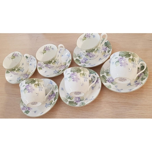 205 - Elizabethan Harewood Staffordshire, England, Bone China Dinner / Tea / Coffee Service, (Approx. 40pc... 