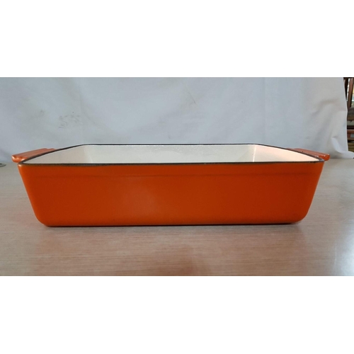 25B - 'Vogue' Rectangular Dish, Cast Iron with Off White Interior and Orange Exterior, (Approx. 29 x 21 x ... 