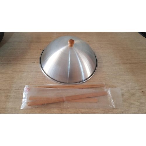 40A - Cast Iron Wok (Ø: 24cm, H: 8cm), with Aluminium Lid and Wooden Sticks, (Unused)