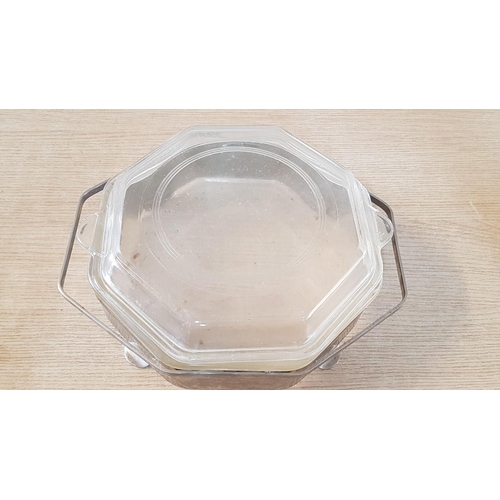 41B - 'Early Agee' Pyrex Clear Glass Octagonal Casserole Dish with Lid and White Metal Holder, (Approx. Ø:... 