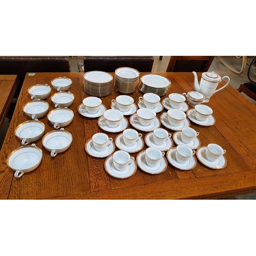 678 - Large Noritake Dinner Set, 110 Pieces in Classic Pattern; White with Gold Rim, Windsor 3782 / Richmo... 