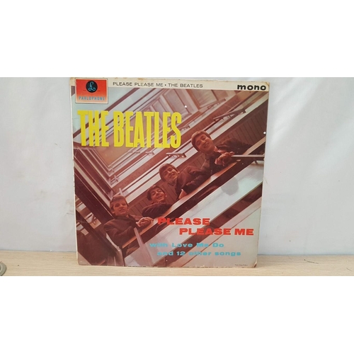 6 - The Beatles 'Please Please Me' LP Vinyl Record and 2 x Double Albums; The Beatles 1962-1966, and, Th... 