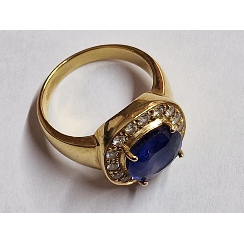 75 - Stunning 18ct Gold, Ceylon Sapphire and Diamond Ring; 2.026ct Sapphire, (Rectangular Cut with Rounde... 