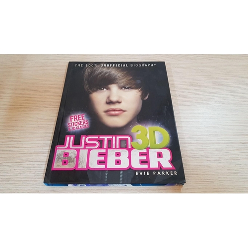 48 - Collection of Justin Bieber Items; 'Justin Bieber 3D' the Unofficial Autobiography by Evie Parker, '... 