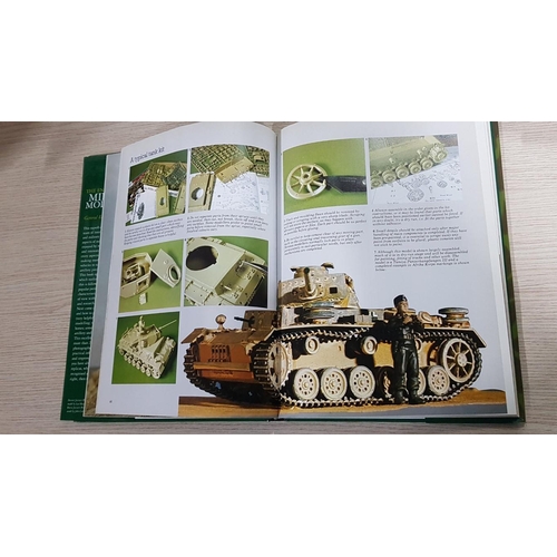 84 - 'The Encyclopedia of Military Modelling' by General Editor Vic Smeed, Consultant Editor Alec Gee