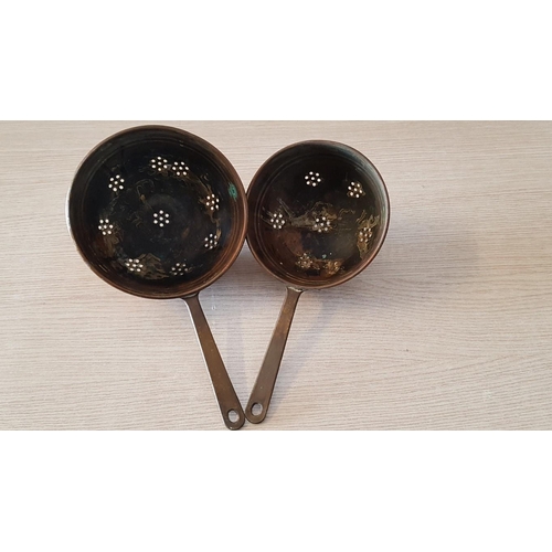 325 - Vintage Copper and Brass Set of 2 x Colander Strainers, Circa Mid-20th Century, (Ave. Ø: 15cm, H: 8c... 