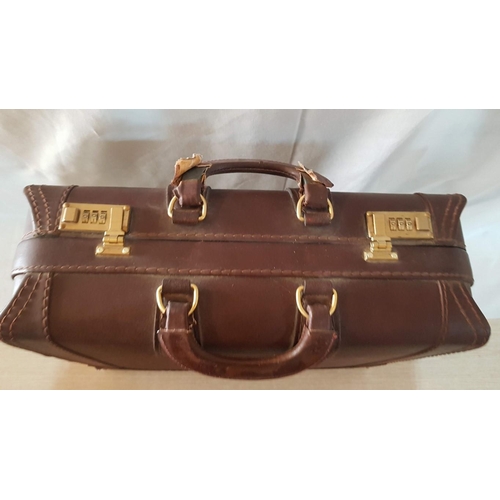 210 - Vintage Brown Leather Heritage Combination Lock Doctors Bag / Briefcase / Hard Case. (A/F Few Minor ... 