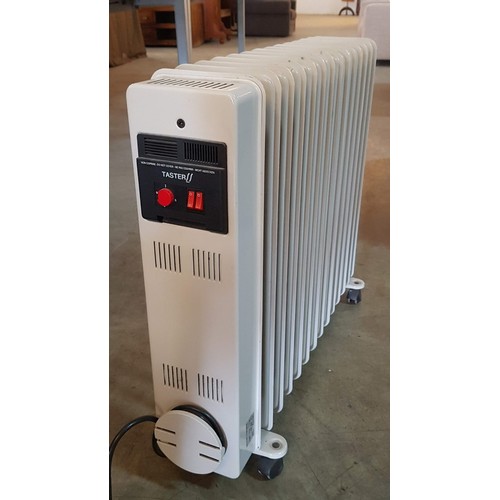 369 - 'Tasters' Portable Oil Filled Radiator Heater. Untested. (Made in Italy).