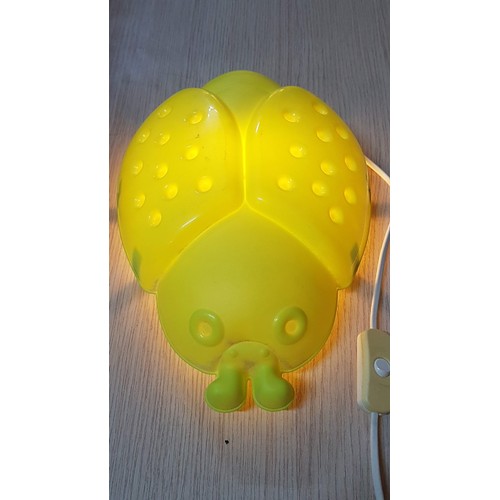 90 - 'Green Bug' Ikea Children's Wall Lamp (Night Light), Working when Lotted, (Approx. 31cm x 22cm)