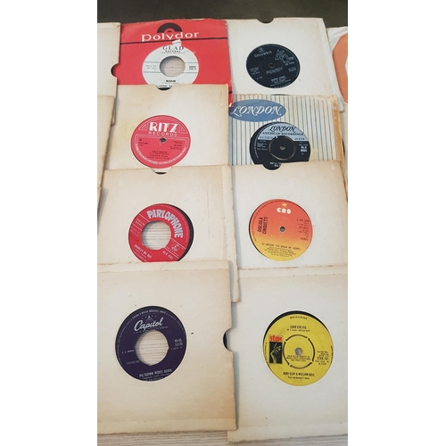 123 - 26 x Vintage Single Vinyl Records, Different Artists, Type of Music (Classic, Pop, Soul and Others) ... 