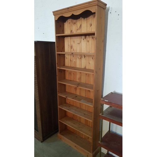 165 - Tall Pine Book Shelf, (Approx. W: 73cm x D: 20cm x H: 212cm).