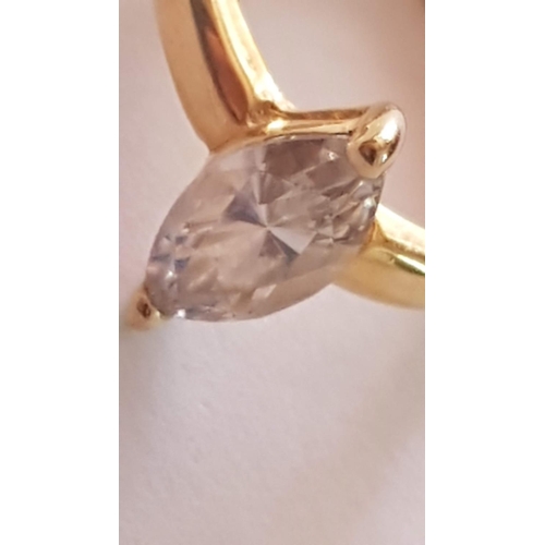 231 - 18ct Yellow Gold Ring with Clear Pointed Eye Shaped Stone, (Approx. 1.9g, Size F/G)