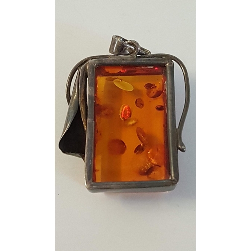 235 - Large Silver (.925) Rectangular, Amber Tone Pendant. (Approx. 2.5cm x 4cm x 0.5cm).