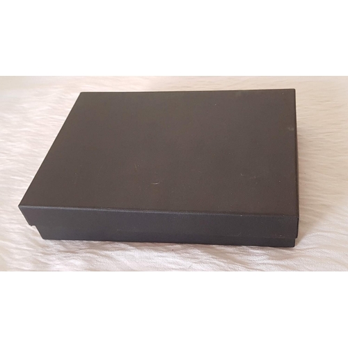 306 - Gift Box Desk Set (Boxed)