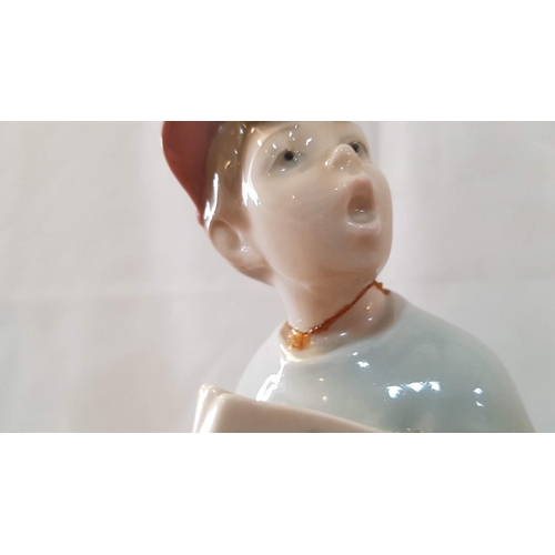 133 - Nao by Lladro 'Newspaper Boy', Porcelain Figurine, Made in Spain, (Approx. H: 23cm) (A/F: Repair Not... 