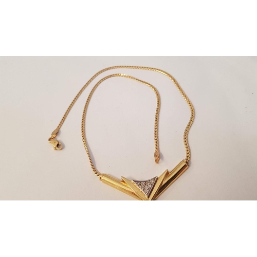 55 - 18ct Gold Necklace with Diamond Set Centre, (Approx. L 41cm, 12.9g)