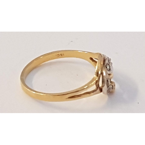 59 - Decorative 18ct Gold Ring with Inset Clear Stones, (Approx. Size O, 2.6g, Nb. Stone Missing?)