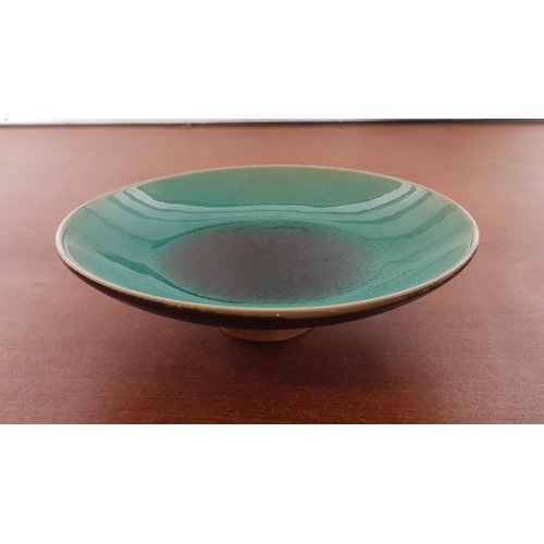 225 - 17 x Ceramic Tableware; 'Gusta' Bowls (x6 Big Bowls, x5 Small Bowls), 'Ceramic World' Dinner Plates ... 