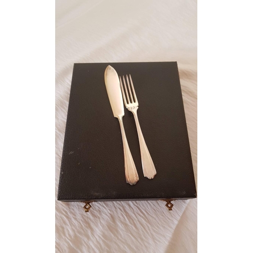 309 - Vintage 6-Place Fish Cutlery Set in Presentation Box (Original), EPNS, Sheffield, England.