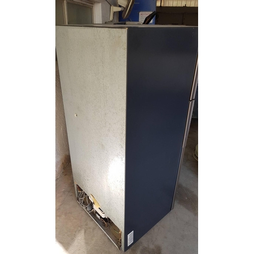 187 - 'Frigidaire' Fridge Freezer, Silver, Working when Lotted,