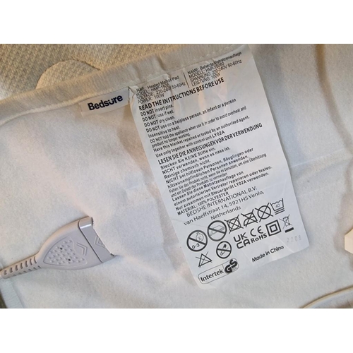 146 - 2 x Electric Blankets (Single Size); Sanitas SWB55 and Bedsure HMP-15080, * Basic Test and Working *... 