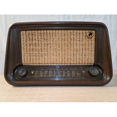 23 - Vintage Blaupunkt Radio, (Model: F 510 WP), (Approx. 58 x 25 x 36cm), (Untested)