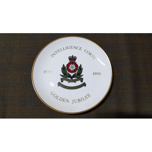 42 - 'Wedgwood' Commemorative Plate, 'The Intelligence Corps Plate Specially Commissioned to Celebrate th... 