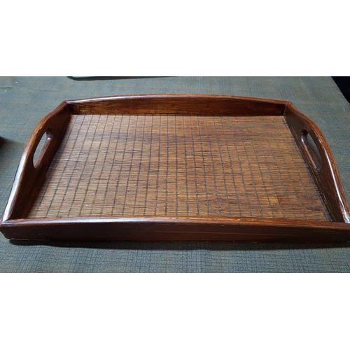 423 - Various Serving Tableware: 2x Large Trays (Wooden and Plastic) and 2x Wicker Baskets (Brown and Red)... 