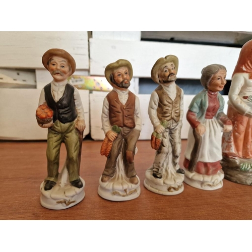 305 - Collection of 7 x Assorted Ceramic / Porcelain Figurines, (7)