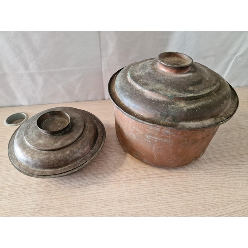 53 - 2 x Vintage Lidded Round Copper Pans, (Approx. Ø's: 24cm and 30cm), (2)