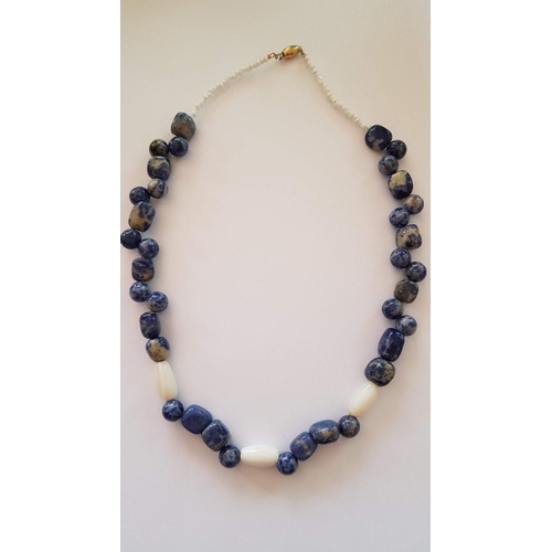 421 - Natural Stone Necklace with Blue and White Stones Beads (L: 53cm). Together with Ethnic Hand Painted... 