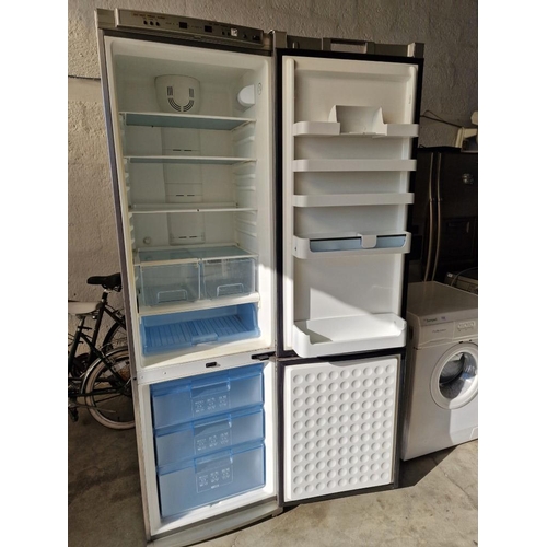 465 - Bosch Silver Colour Fridge Freezer, (Model: KGU36193/08), (* Basic Test and Working *)