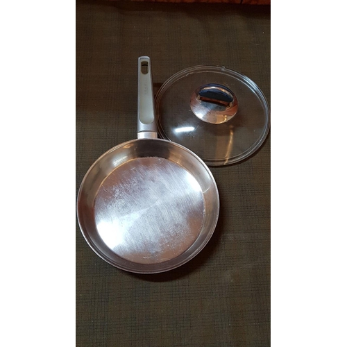 316 - 'Tefal' Stainless Steel (18/10) Frying Pan with Pyrex Lid.