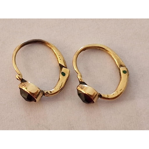 159 - Pair of 14ct Gold Earrings with Oval Cut Dark Red Stones, (Approx. H: 15mm, Total Weight 1.6g)