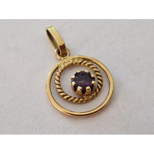 210 - 18ct Gold Round Pendant with Two Rings and Central Round Cut Blue Stone, (Approx. Ø: 13mm, 1.1g)