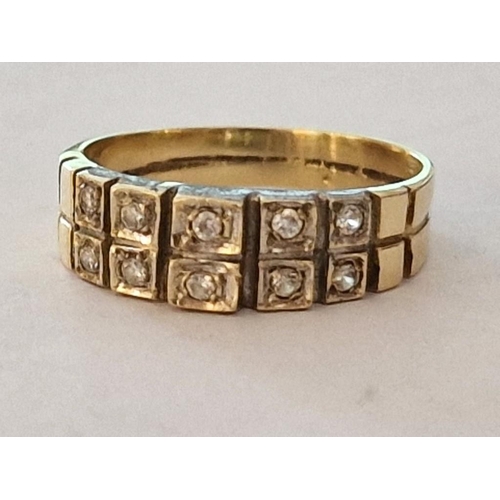 25 - 14ct Gold Ring, Two Tone, Set with 10 x Round Cut Clear Stones, (Approx. Size: N/O, 3.3g)