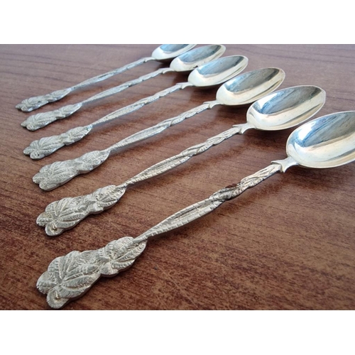 481 - Set of 6 x Sterling Silver Tea Spoons with Platted Stems and Decorative Handles, (Approx. L: 13cm, .... 