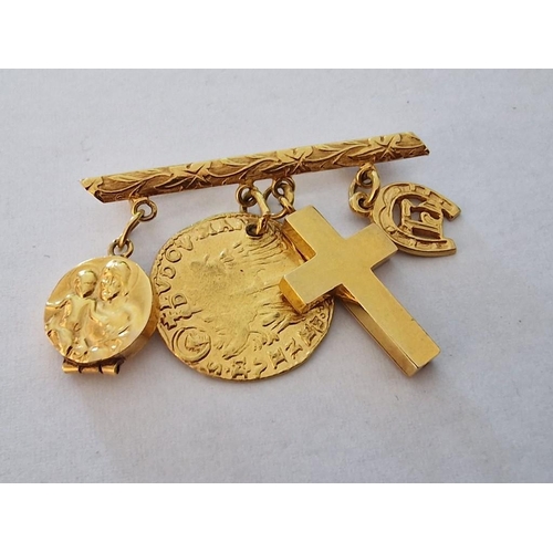 87 - Decorative 18ct Gold Bar Broach with 3 x 18ct Gold Charms and 22ct Gold Coin, (Approx. W: 42mm, Tota... 