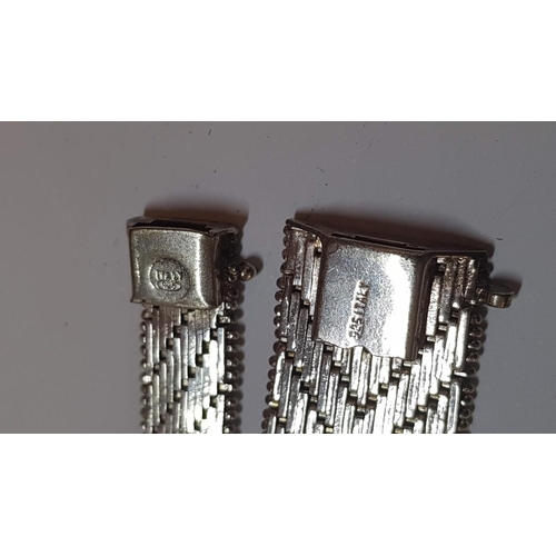 604 - 2x Vintage Silver 925, Chevron Weave Bracelets, Made in Italy, Approx. 71.5g, H: 19cm Each. (2)