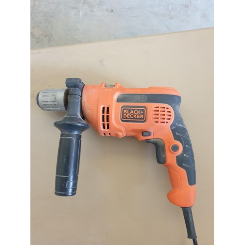 554 - Black & Decker 550w Hammer Drill, (Model: KR554CRES) with 13mm Quick Release Chuck, * Basic Test & W... 