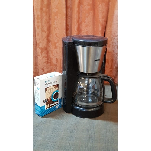 649 - 'Emily' Retro Style Coffee Maker, * Basic Test & Working *. (Extra Coffee Filters)