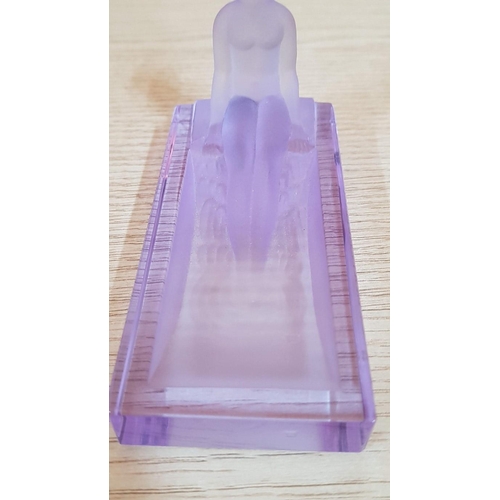 627 - Art Deco Style 'Desna' Hand Made 'Lady in Bath' Frosted and Clear lilac Glass Pin Tray (10 x 5 x 6 c... 