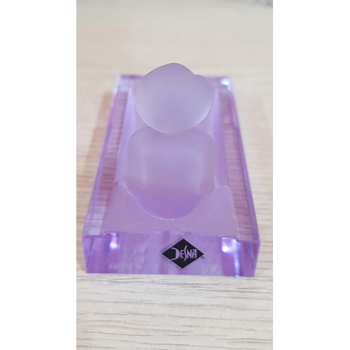 627 - Art Deco Style 'Desna' Hand Made 'Lady in Bath' Frosted and Clear lilac Glass Pin Tray (10 x 5 x 6 c... 