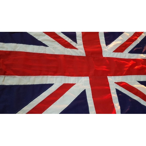 42 - United Kingdom Union Jack Flag. (Cotton, 92cm x 136cm).