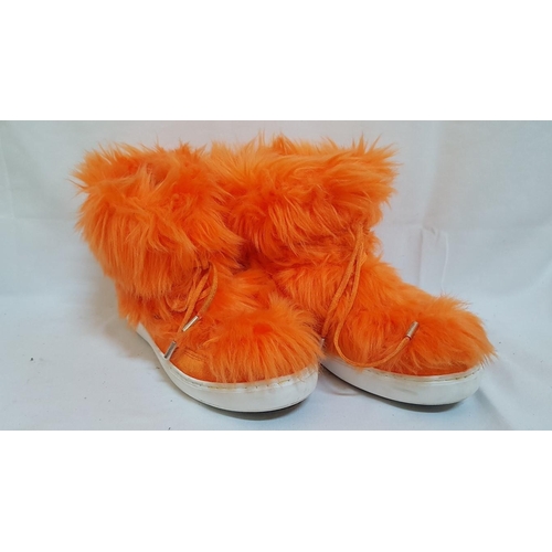 573 - Orange 'Moon Boot' Pulse Mid Premium Pop Faux Fur Sneakers, EU40/UK6.5.